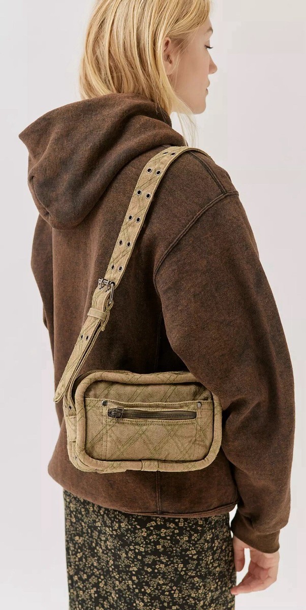 ◆KODAK◆ Kodachrome mini crossbody bag KHAKI K5143LBG78KHK KODAK Mini Crossbody Bag (Korea) – 8storeytree