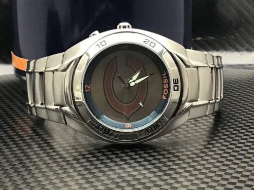 Reloj Kaleido de acero inoxidable Chicago Bears NFL de Fossil NUEVO (RARO) - Imagen 5 de 11