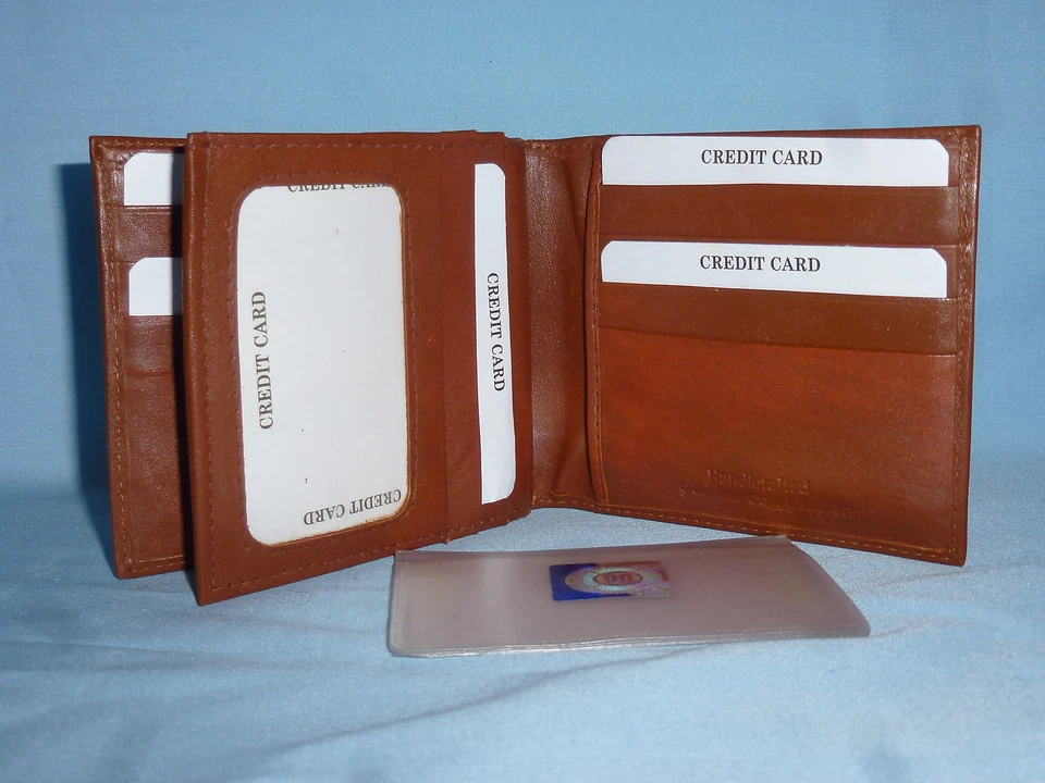 PITTSBURGH PIRATES   Leather BiFold Wallet    NEW    brown 4 + - Image 4 of 4