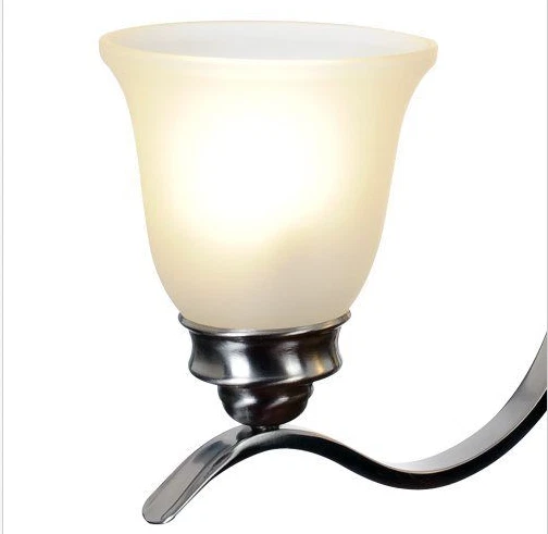 Iluminación AF 617198 27-1/2- pulgadas W por 22-3/4 pulgadas H ¡Colección de iluminación Sanibel! Foto 2 de 2