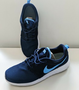nike roshe size 14