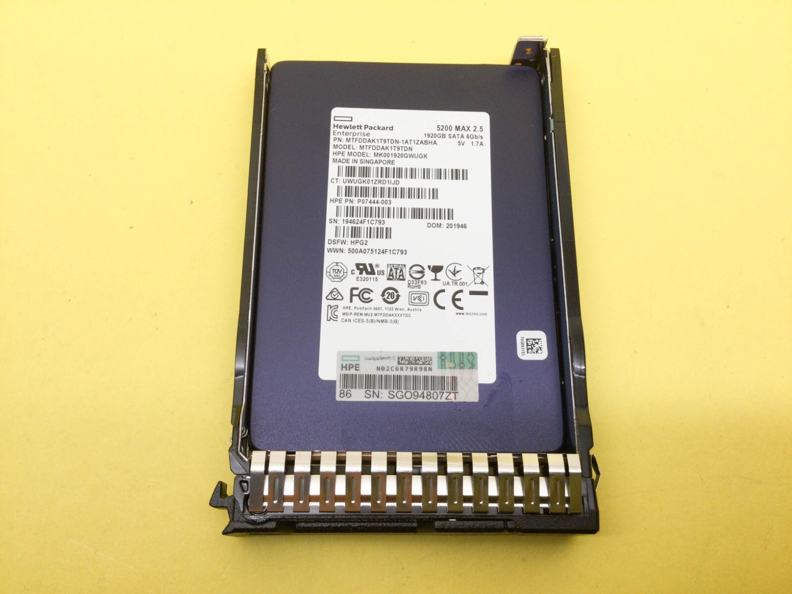 P07930-B21 HPE 1.92TB SATA 6G MIXED USE SFF SC SSD 1920GB P08694-001 ...