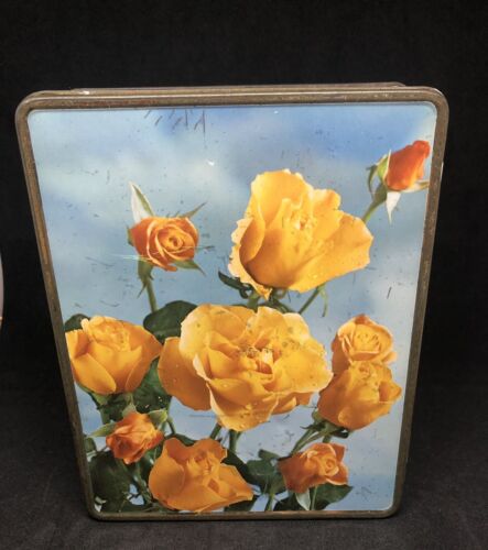 VINTAGE NESTLE TIN - YELLOW ROSE PATTERN SOME SCRATCHES AND WEAR 19X15X5CM - Picture 1 of 3