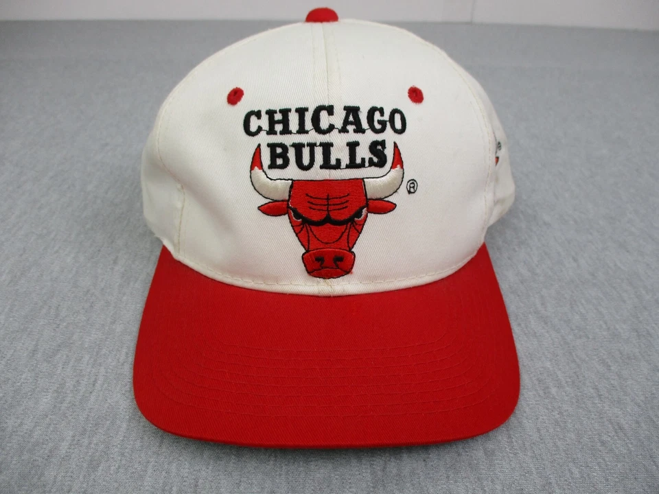 DE COLECCIÓN Chicago Bulls Sombrero Snap Back NBA Blanco Blockhead Youngan Años 90 G Gorra Foto 2 de 4