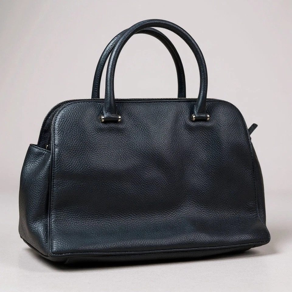 Cartera mediana Kate Spade New York Chester Street Kalen de cuero granulado negro Foto 2 de 4