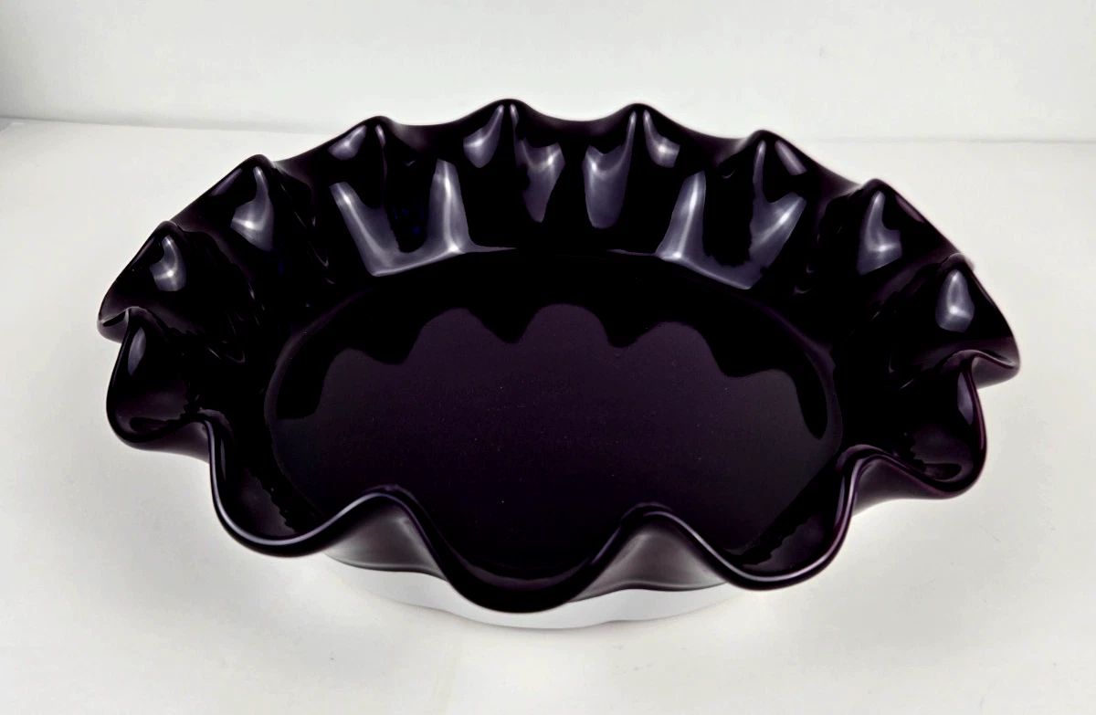 Stoneware Ruffled Pie Plate Deep Purple and White 10"