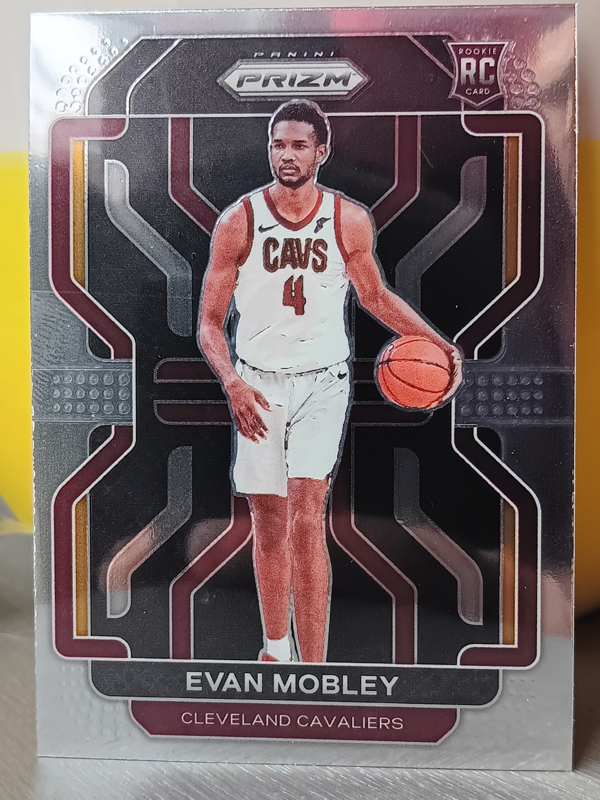 2021-22 Panini Prizm - Evan Mobley #325 (RC)