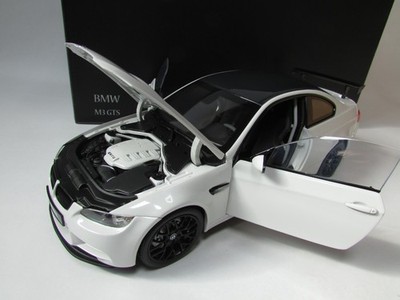 1/18 KYOSHO BMW E92 M3 GTS ALPINE WHITE COUPE BBS CARBON ROOF