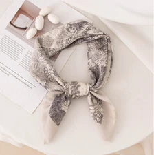 80% Cashmere 20% Silk Shawl Neckerchief 70X70cm totem Print Bandana Scarf Wrap 