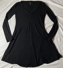 Forever 21 V-Neck Long-sleeve Dress Size Small. *FREE SHIPPING*