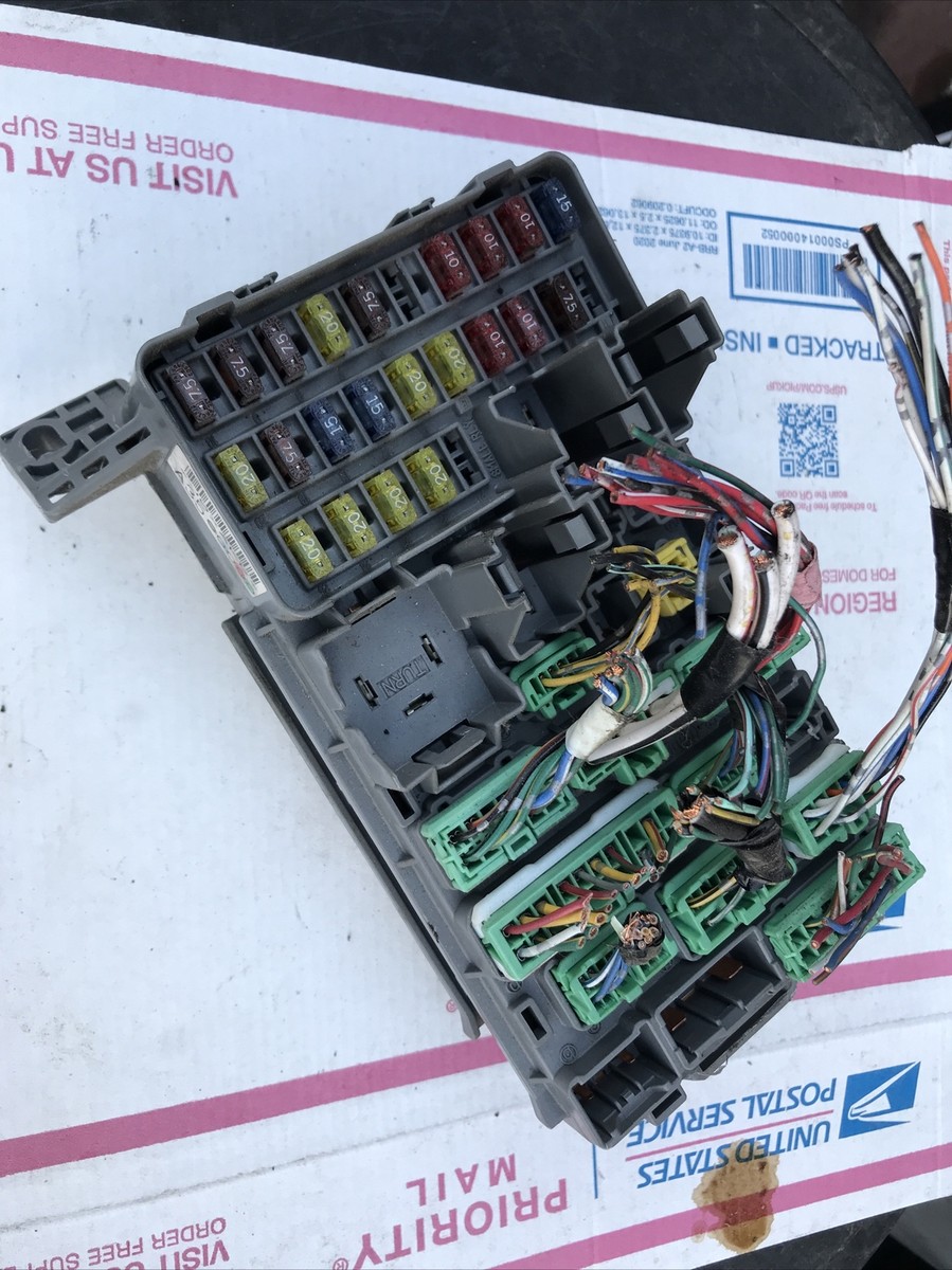 2002 honda crv cigarette lighter fuse box diagram CR-V (RD) (2002-2006) Package Included 1 x Cigarette Lighter Socket Plug Help locating cigarette lighter fuse