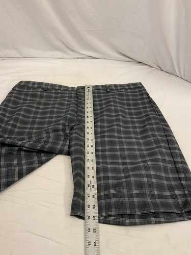 Greg Norman Golf Shorts Men Sz 38 Gray Plaid Flat Front Poly Stretch YGI Y1-633 - Picture 7 of 10