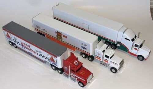NASCAR Transporter Hauler Kenworth Peterbilt Hooters Kulwicki Ertl Semi Lot of 3