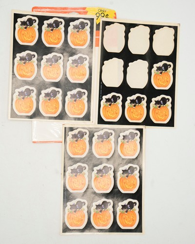 Lotto vintage adesivi HALLOWEEN e carta velina gatti neri zucche parte nuova parte aperta - Foto 17 di 20