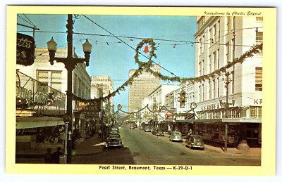 Beaumont Texas Pearl Street 1950 Christmas Time Kress Store Postcard C893