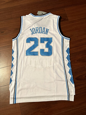 NWT Michael Jordan Basketball Jersey Large #23  North Carolina Tar Heels White