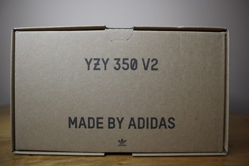 Adidas Yeezy Boost 350 V2 Low Onyx Size 8 BRAND NEW - NEXT DAY SHIPPING - Picture 21 of 21