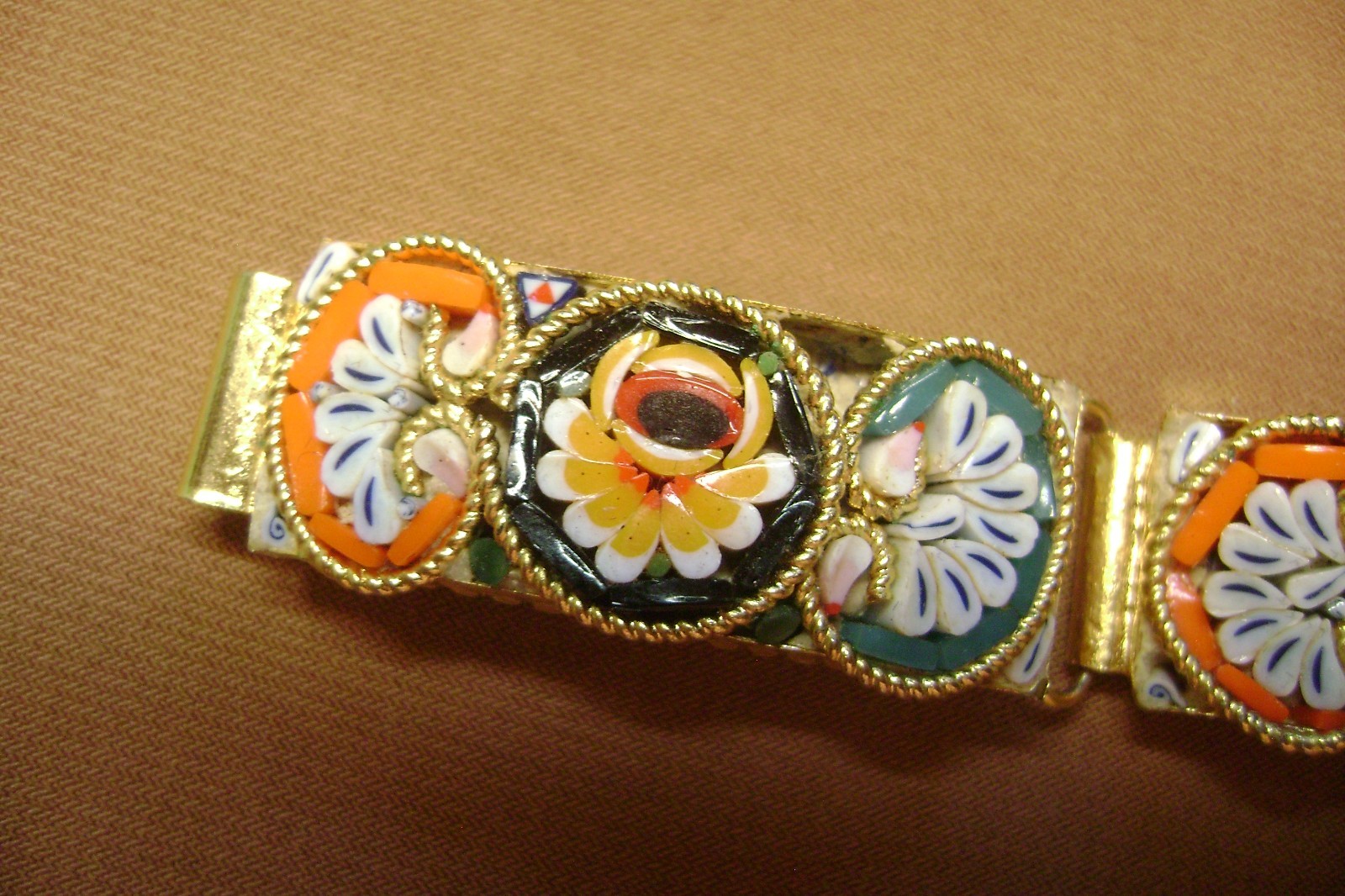 Picture 5 of 11