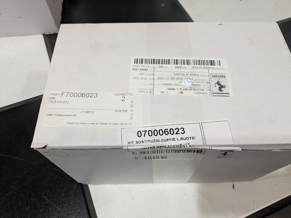 FERRARI FF REAR AXLE BOOT KIT COMPLETE FOR 1 AXLE 70006023