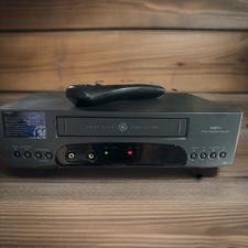 GE VG4604 4-Head VHS VCR Player Recorder w/ RCA Universal Remote  Coaxial Cord
