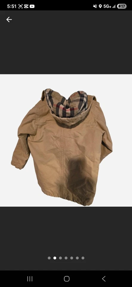 Casaco infantil Burberry tamanho 6 - Imagem 2 de 4