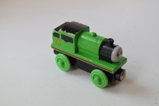 2001 LEARNING CURVE PERCY WOODEN TRAIN. THOMAS  FRIENDS. NO STRIPES. RARE 