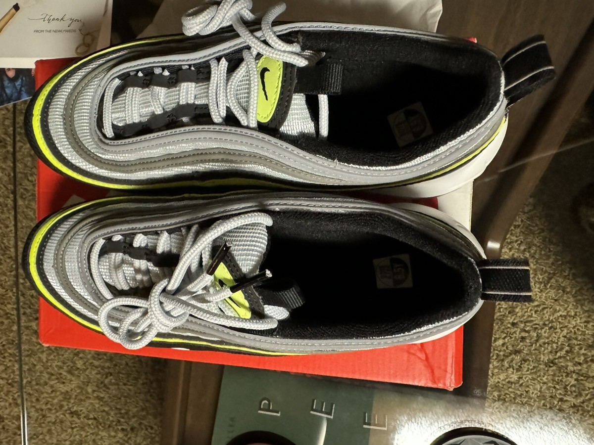 Nike Air Max 97- Pure Platinum Volt-Youth Size 6.5 - VNDS Same Day 