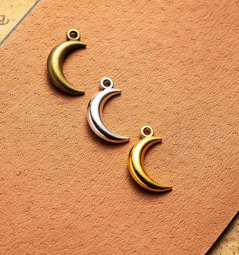 50pcs 19*11MM Alloy Charm Moon Two Side Pendant DIY Jewelry - Picture 2 of 8