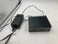 Protectli Vault Pro VP2420 4x2.5Gb Intel firewall PC mini 8GB RAM W/ AC Adapter