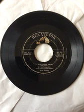 ELVIS PRESLEY - On RCA Victor EPA 747 / RARE Vintage/From 1956/Blue Suede Shoes