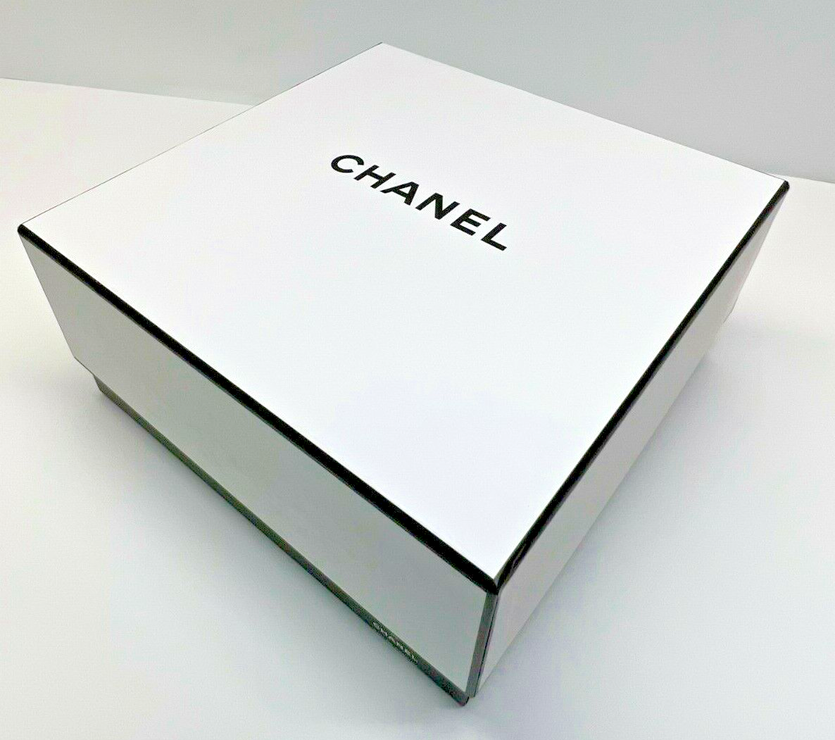 CHANEL BLUE De CHANEL 2 Piece Gift Set ( 3.0 oz EDP & 0.7 oz Travel Spray  EDP )