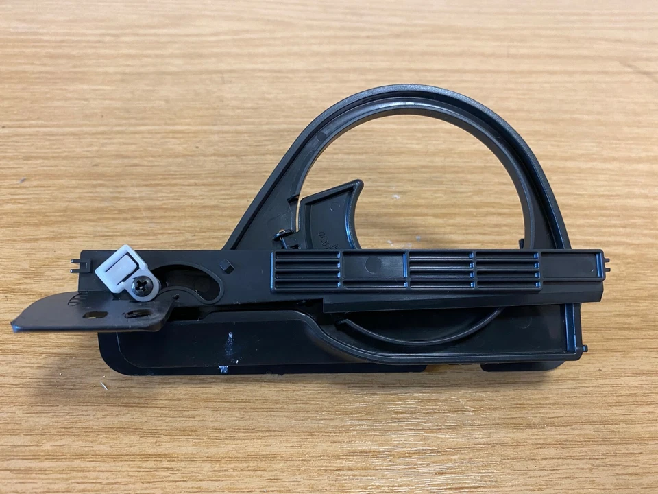 Portavasos lado conductor nissan x trail 2002 Foto 2 de 3