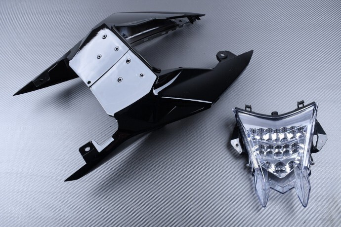 Carénage arrière noir cassé ? Changez pour ce feu transparent et coque BMW S 1000 RR