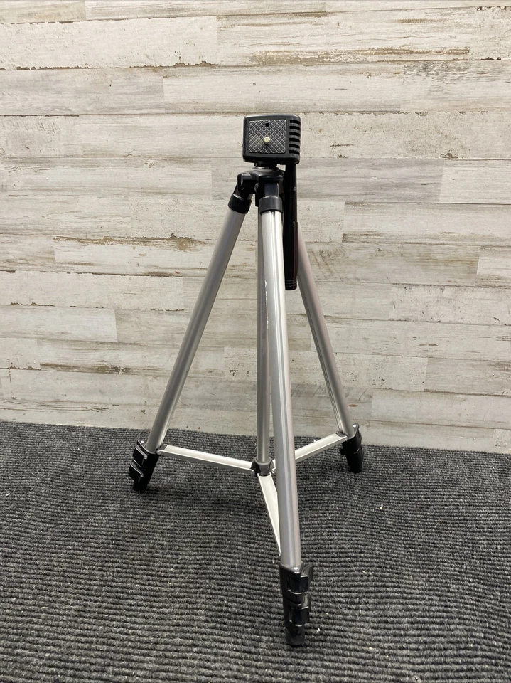 Used Samsonite Lightweight Aluminum Collapsible Pan Head Camera Tripod - Image 2 of 4