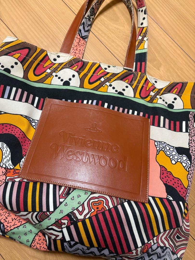 Borsa tote colorata Vivienne Westwood prezzo finale ribassato