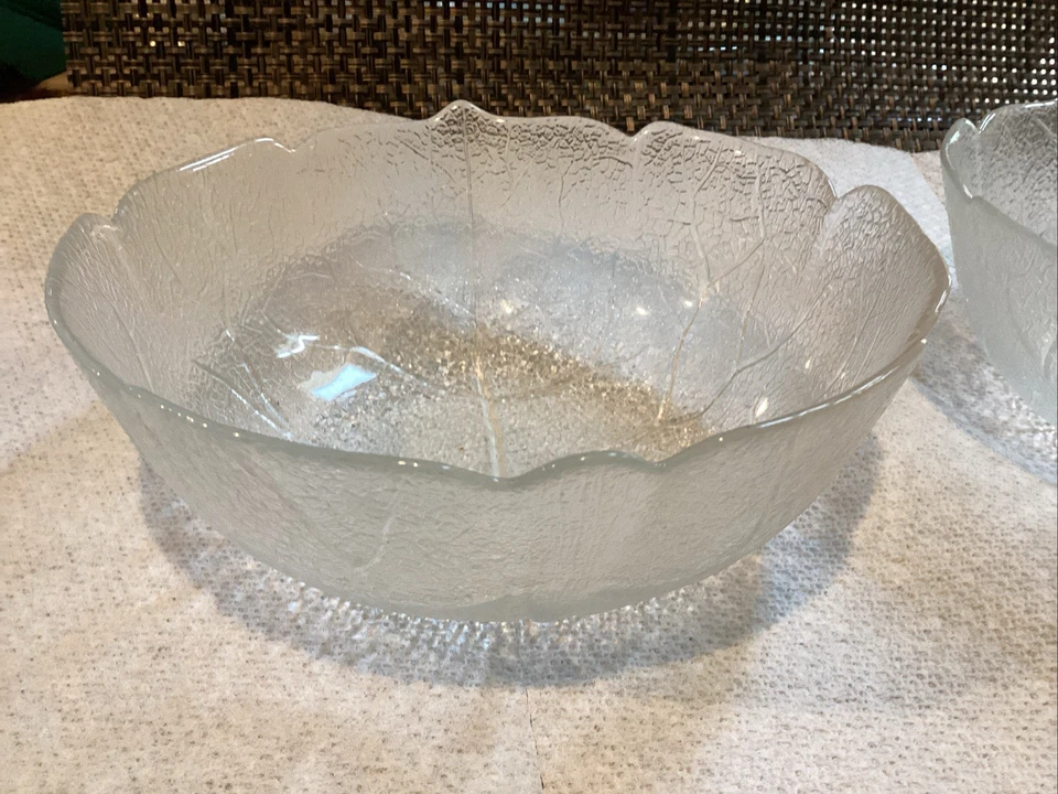 2 Arcoroc 法国 Aspen 7 英寸汤沙拉圆形碗叶浮雕玻璃 4 件套 Avail — 第 3/4 张图片