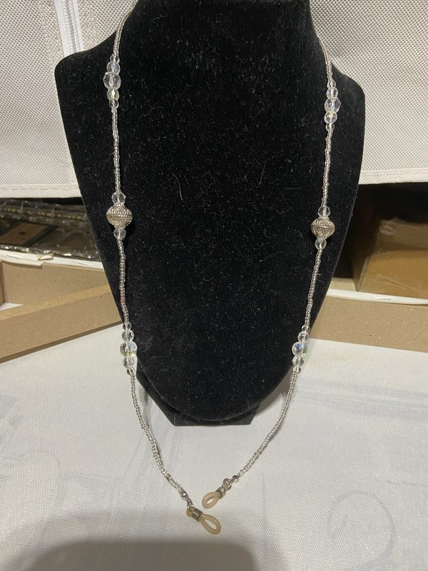 Eyeglass Holder Necklace, Clear Faceted & Seed Beads, Silver Tone Accents