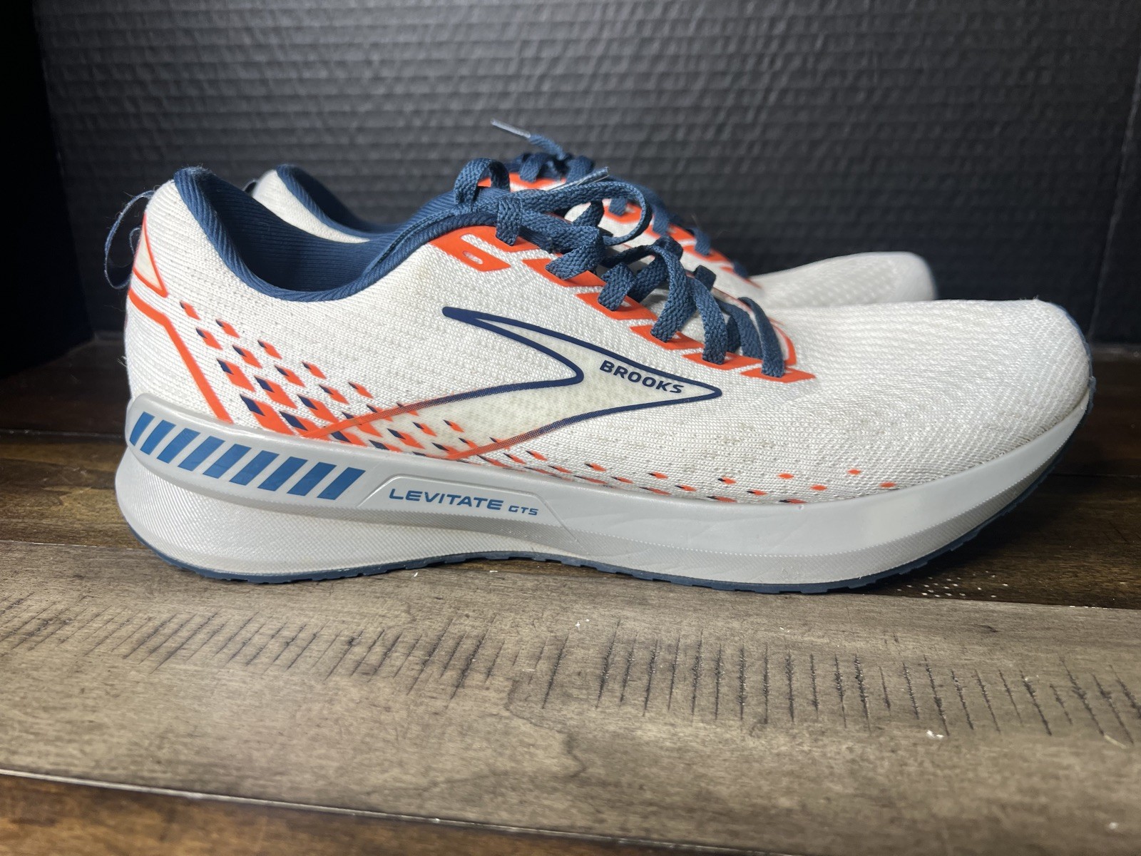 Brooks Levitate GTS 5 Running Shoes White Titan F… - image 7