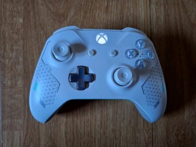 Microsoft Xbox One Controller Sport White - Model 1708
