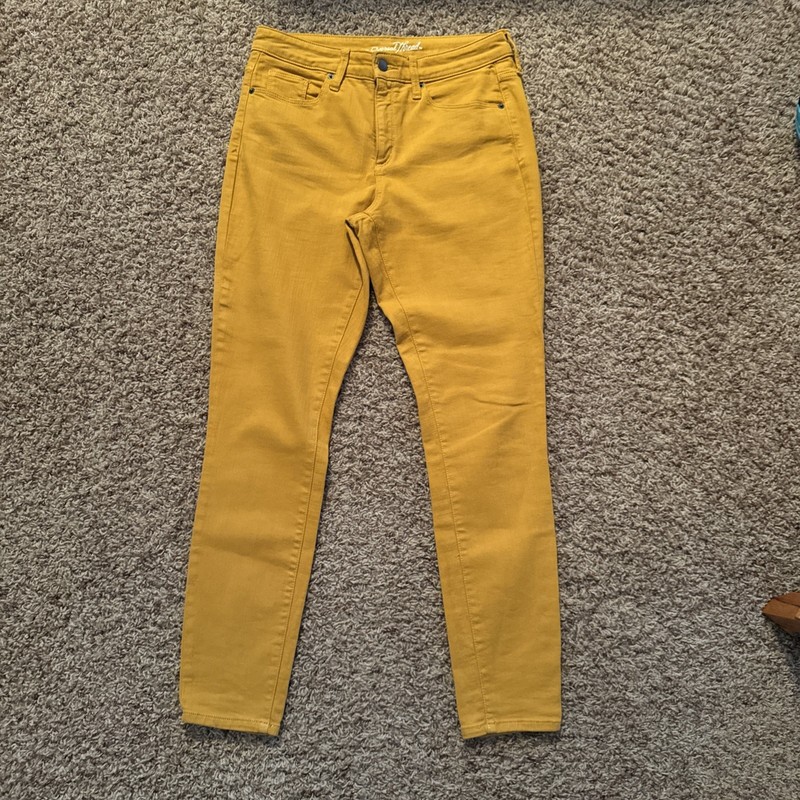 Universal Thread high Rise Skinny Gold Yellow Jeans Pants Slacks Size 6 /28