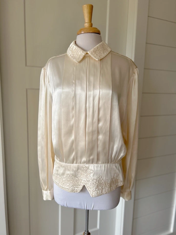 Blusa vintage satinado líquido años 80 hace 40 peplum en marfil  Foto 4 de 4