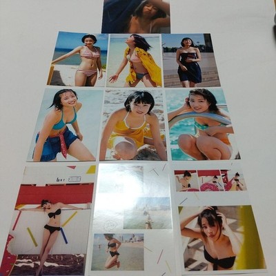 Suzu Hirose Raw Photo