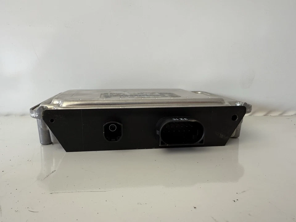 2012-2017 Volkswagen Touareg Image Processing Module 7P6 907 107 B OEM 3660 - Image 2 of 3