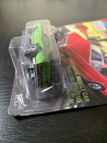 Johnny Lightning Muscle Cars USA 1969 GTO Judge Lime Green Diecast More In Store - Bild 7 von 10