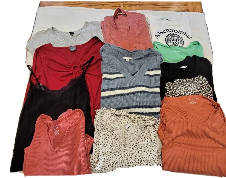 Women's Tops - Lot - Size Large & XL - 12 Items!