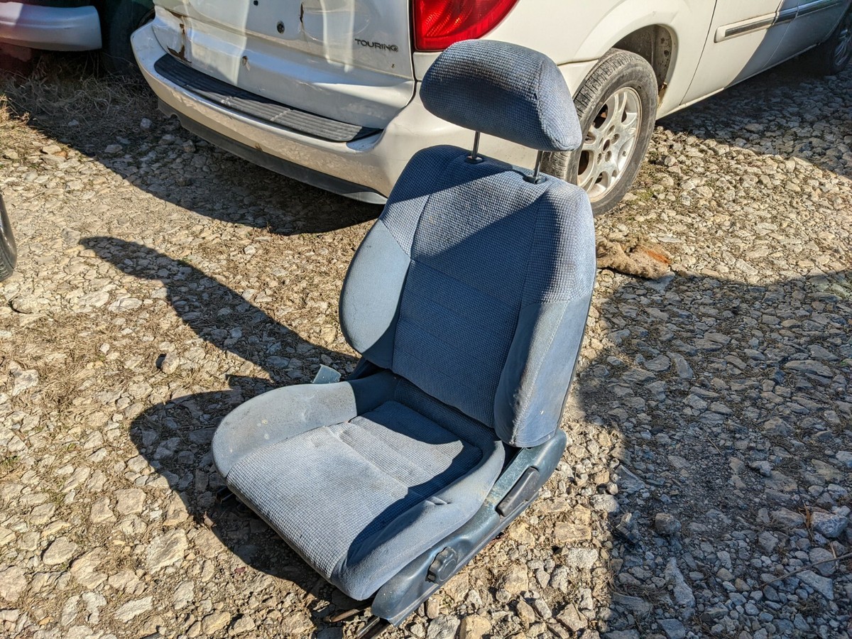 congioia20090115ページ Used 2014 TOYOTA COROLLA RADIO AUDIO - Speedy's Used Auto Parts