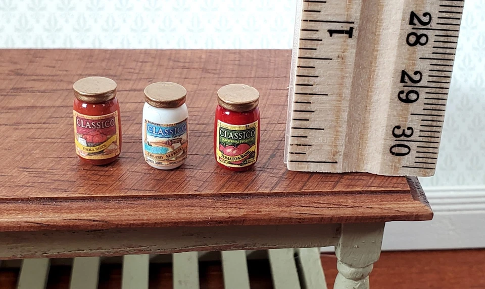 Salsas de pasta para casa de muñecas x3 tarro clásico blanco y tomate miniaturas escala 1:12 Foto 2 de 4