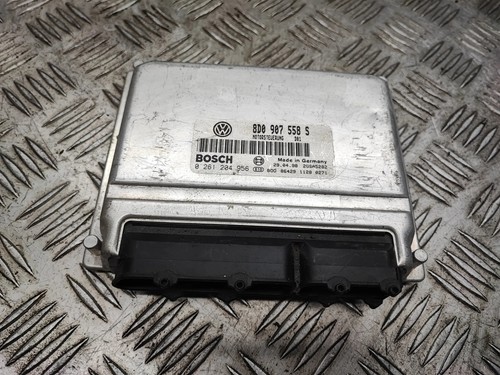 VW PASSAT B5 3B2 Motorsteuergerät ECU 8D0907558S 1.90 Diesel 81kw 1999 25893911