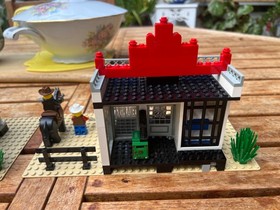 LEGO Set Ref 6765 - Gold City Junction - 1996 Western - 100% Complete