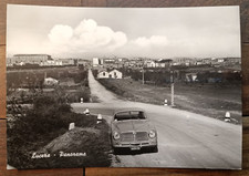 ANNI 60 LUCERA panoramica con auto d'epoca-67810